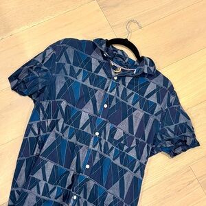 Urban Outfitters Blue Geometric Short Sleeve Shirt